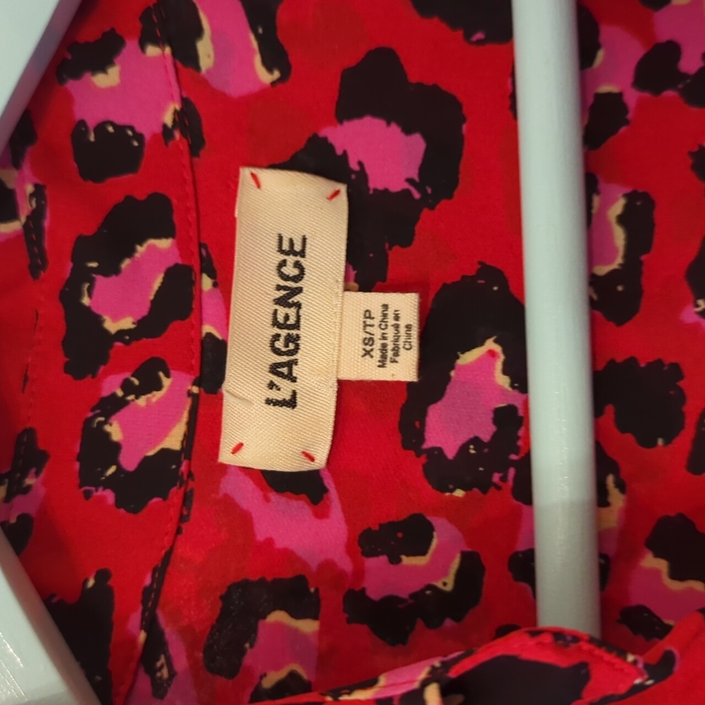 L'AGENCE 100% Silk Leopard Print Button Up Blouse XS - Picture 2 of 5